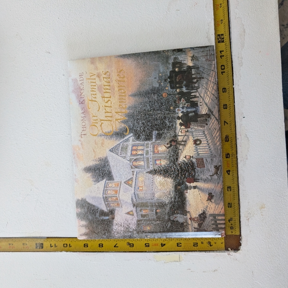 NEW Thomas Kinkade Our Family Christmas Memories Keepsake Book w Slipcase - Picture 8 of 8